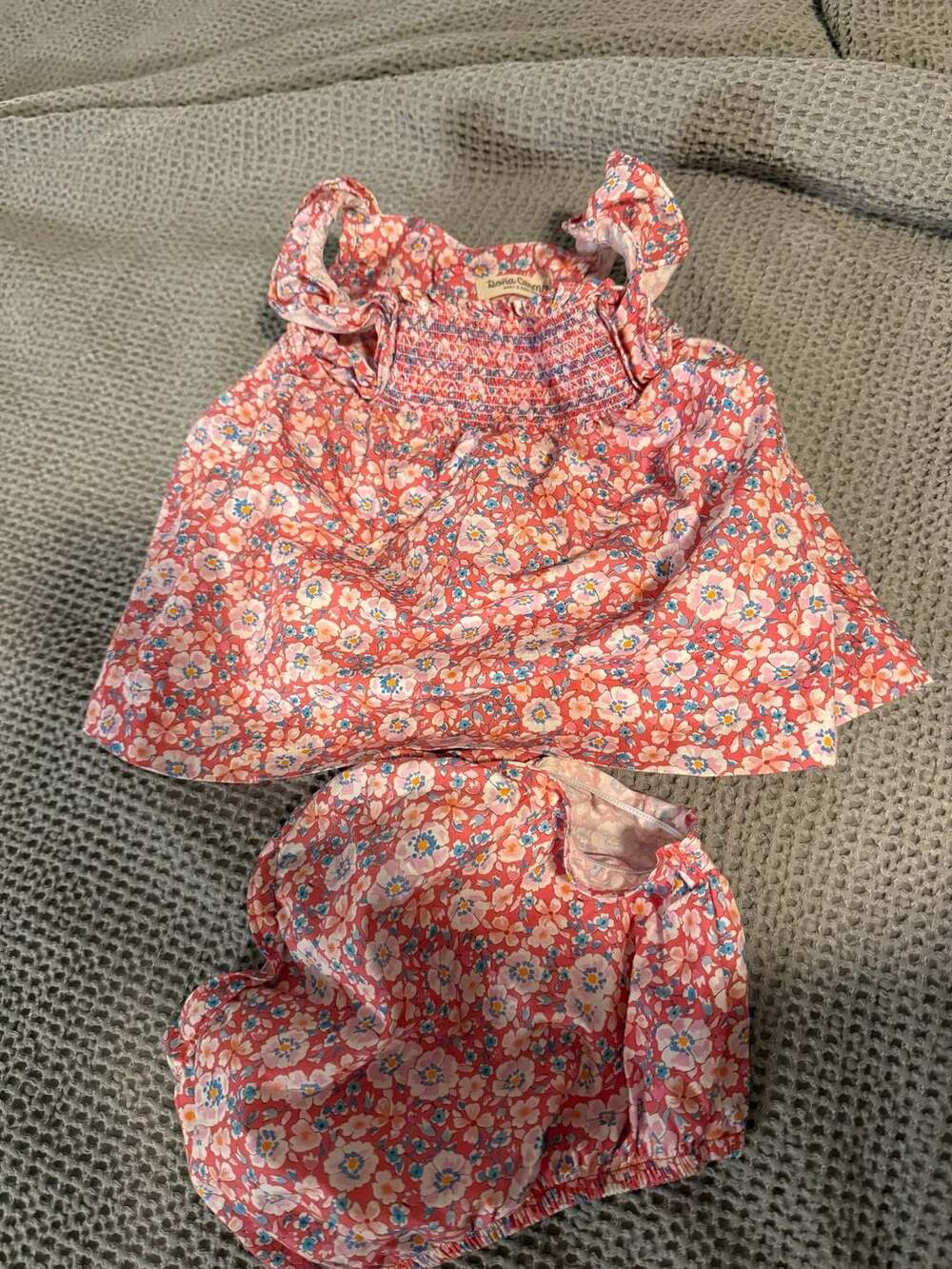 Doña Carmen Baby & Kids Floral Smocked Top and Bloomer Set
